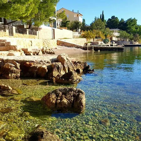 Double Room Starigrad 6591B 3*