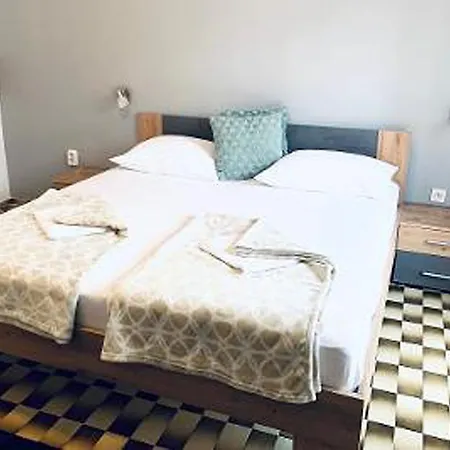 招待所 Double 6591b