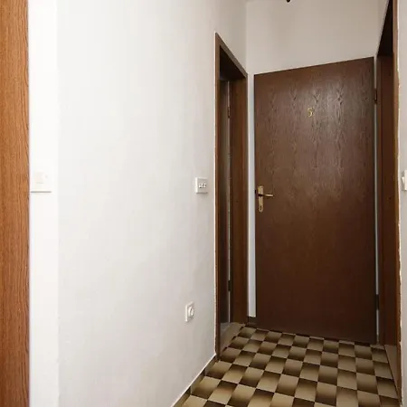 Guest house Double Room Starigrad 6591B